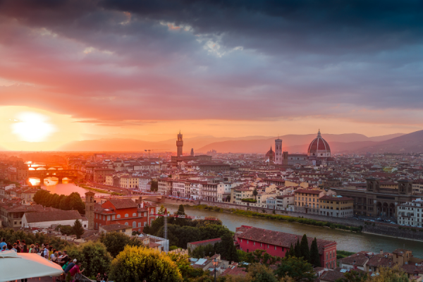 Italy Florence skyline 900 x 600